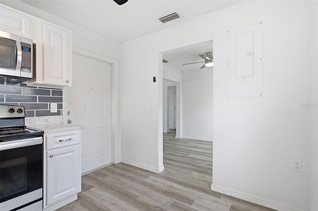 6252 MASSACHUSETTS AVENUE, New Port Richey, FL 34653