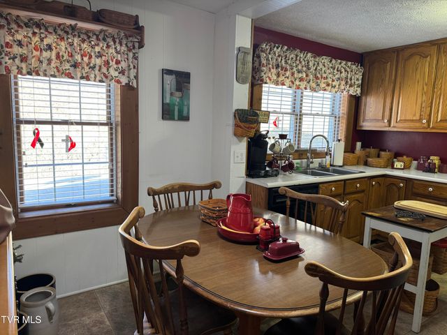 9629 Meade Fork Road, Pound, VA 24279