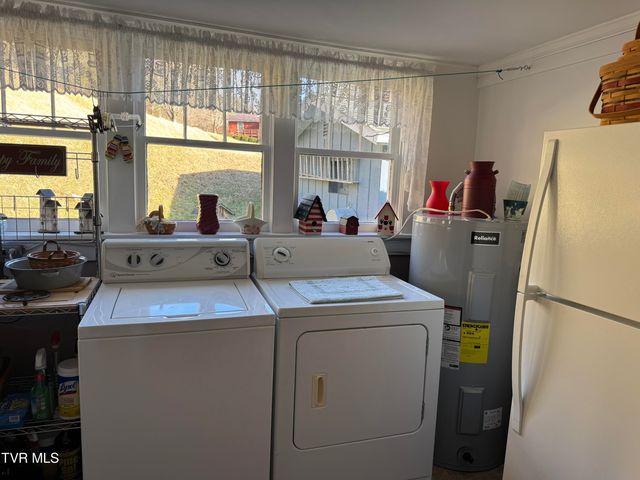 9629 Meade Fork Road, Pound, VA 24279