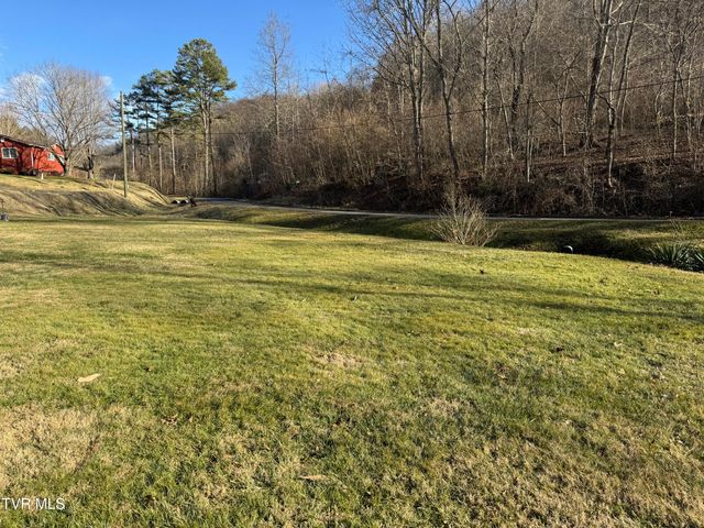 9629 Meade Fork Road, Pound, VA 24279