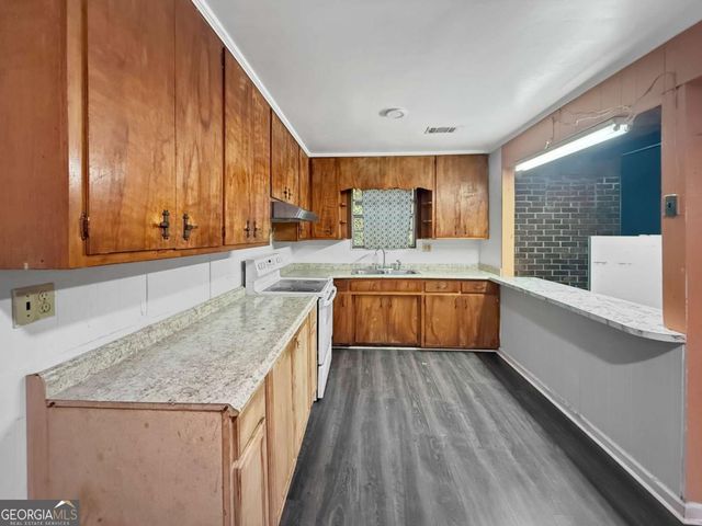 2228 Lee Street, Gainesville, GA 30504