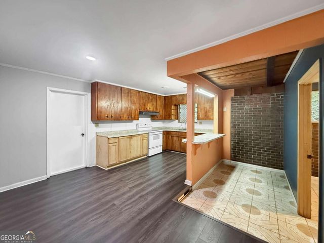 2228 Lee Street, Gainesville, GA 30504