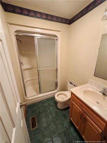5529 Old Lowery Road, Shannon, NC 28386