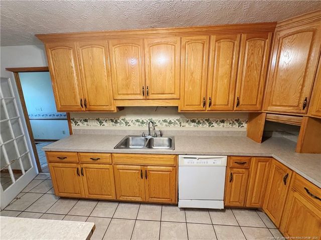 5529 Old Lowery Road, Shannon, NC 28386