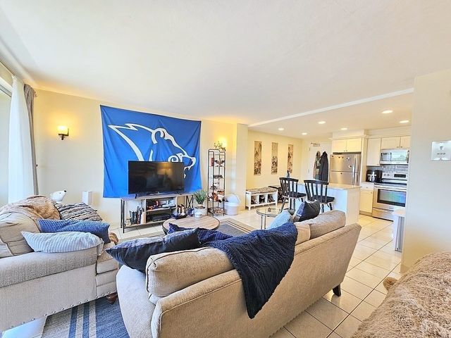 29 Concord Ave 614, Cambridge, MA 02138