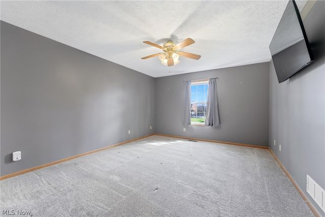 984 Delmont Avenue NW, Massillon, OH 44647