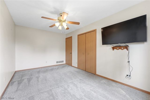 984 Delmont Avenue NW, Massillon, OH 44647