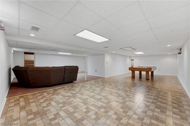 984 Delmont Avenue NW, Massillon, OH 44647