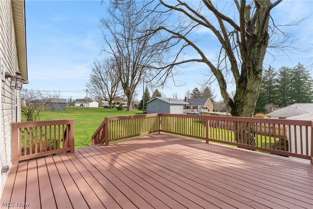 984 Delmont Avenue NW, Massillon, OH 44647