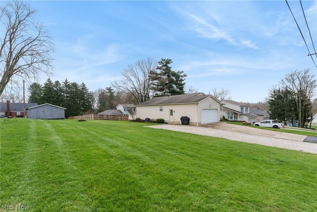 984 Delmont Avenue NW, Massillon, OH 44647