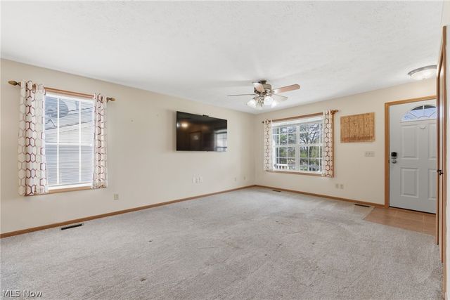 984 Delmont Avenue NW, Massillon, OH 44647