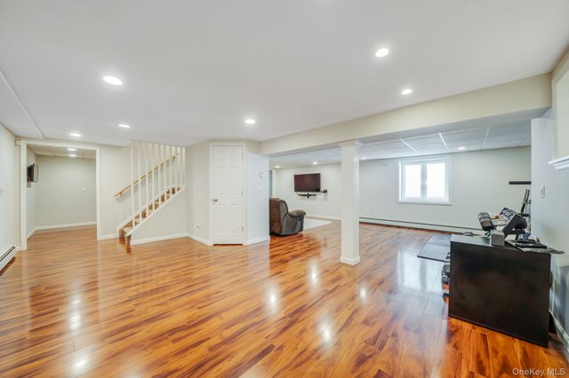22 Northumberland Drive, Shoreham, NY 11786