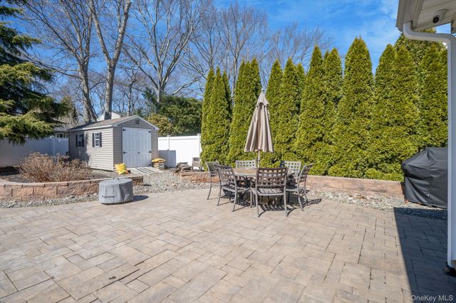 22 Northumberland Drive, Shoreham, NY 11786