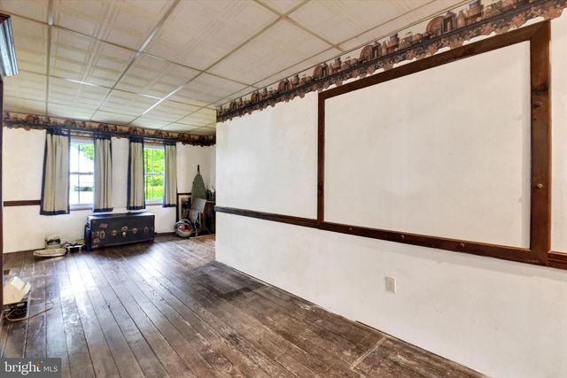 2560 N SHERMAN ST, York, PA 17406