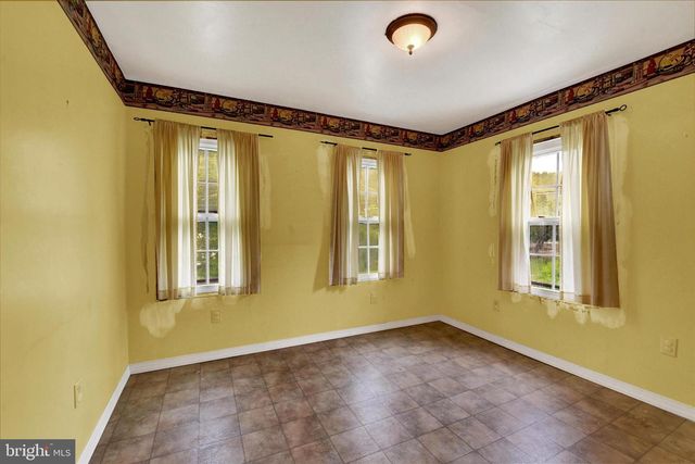 2560 N SHERMAN ST, York, PA 17406