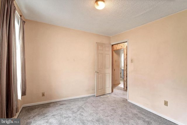 2560 N SHERMAN ST, York, PA 17406