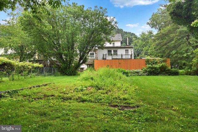 2560 N SHERMAN ST, York, PA 17406