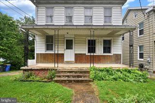 2560 N SHERMAN ST, York, PA 17406