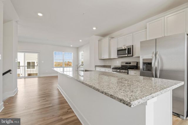 7550 JOHNNYCAKE RD, Windsor Mill, MD 21244