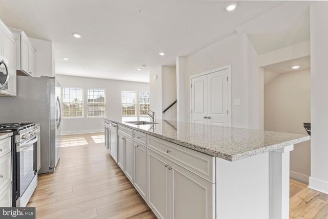 7550 JOHNNYCAKE RD, Windsor Mill, MD 21244