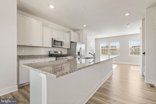 7550 JOHNNYCAKE RD, Windsor Mill, MD 21244