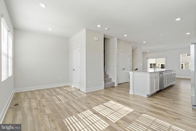 7550 JOHNNYCAKE RD, Windsor Mill, MD 21244