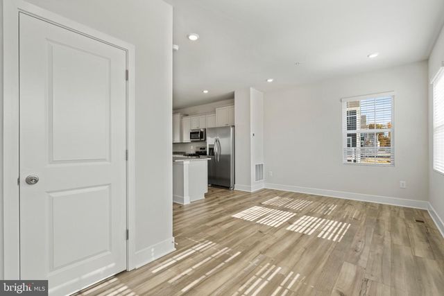 7550 JOHNNYCAKE RD, Windsor Mill, MD 21244