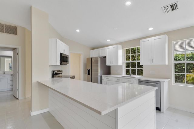 1256 NW Bentley Circle B, Port St. Lucie, FL 34986