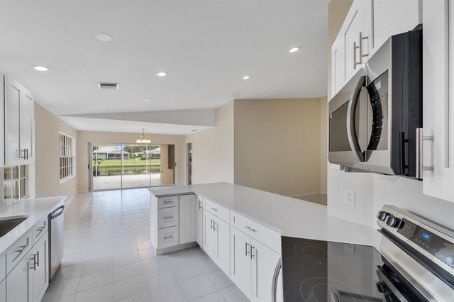 1256 NW Bentley Circle B, Port St. Lucie, FL 34986