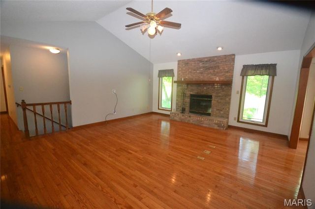 3728 Rhetts Landing, Shiloh, IL 62221