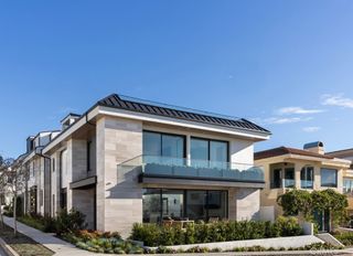 220 Carnation Avenue, Corona Del Mar, CA 92625