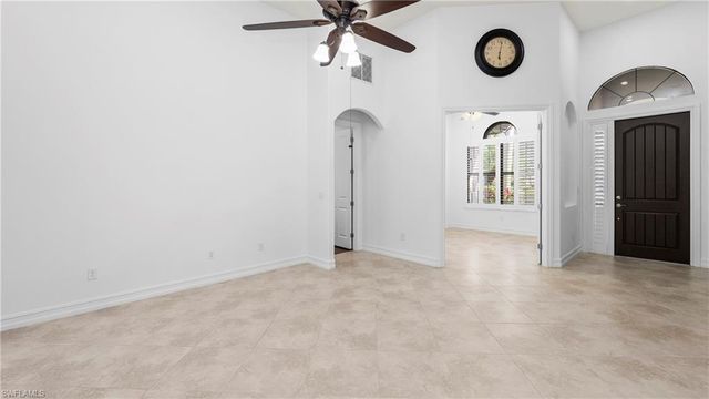 8856 Lely Island CIR, Naples, FL 34113