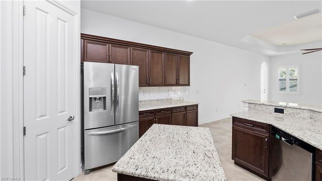 8856 Lely Island CIR, Naples, FL 34113