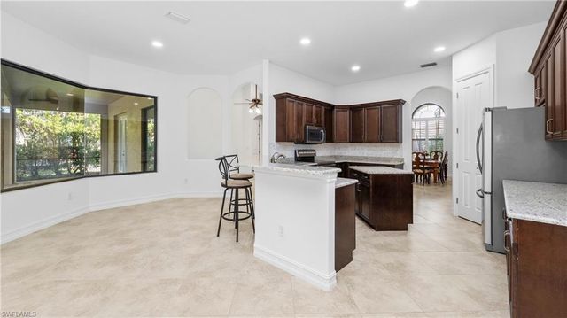 8856 Lely Island CIR, Naples, FL 34113