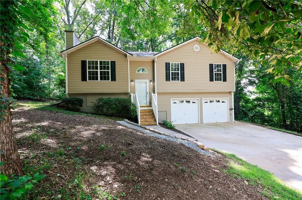 38 Candace Court, Dallas, GA 30132
