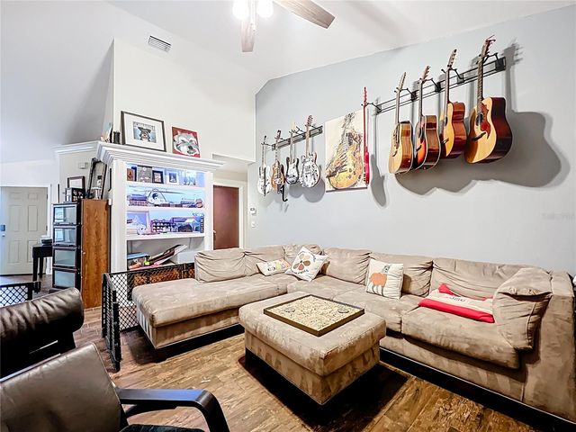 1876 SPRINGBUSH LANE, Clearwater, FL 33763