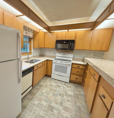 840 Saddle Ridge, Portage, WI 53901