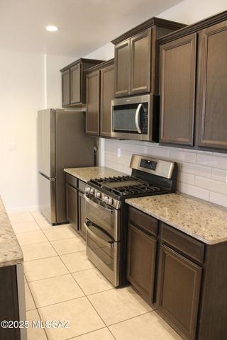 10713 W Hayward Drive, Marana, AZ 85653