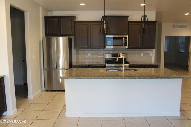 10713 W Hayward Drive, Marana, AZ 85653