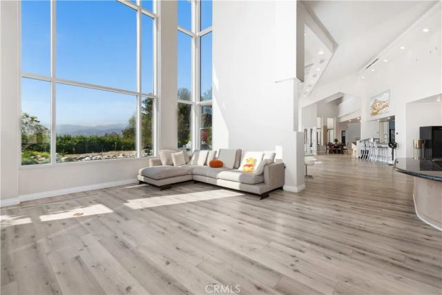 1527 Calle Cristina, San Dimas, CA 91773