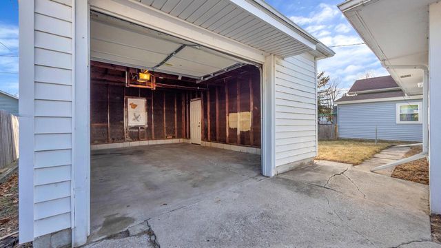 2215 Main AVENUE, Sheboygan, WI 53083