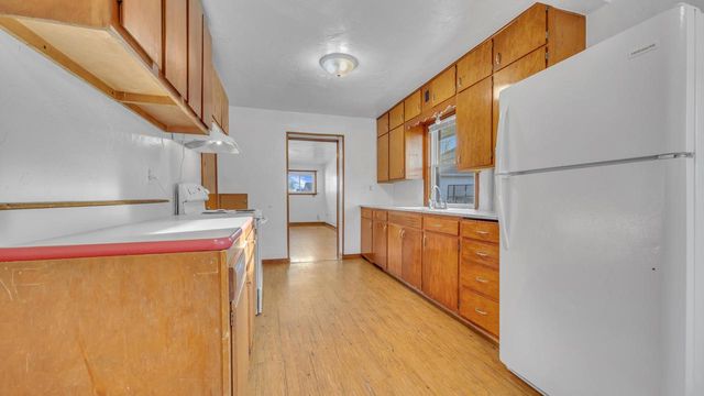 2215 Main AVENUE, Sheboygan, WI 53083