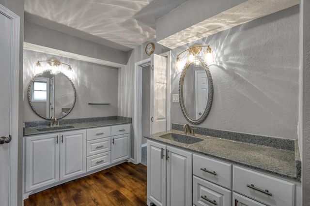 110 Butlers Court, Conroe, TX 77385