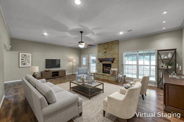 110 Butlers Court, Conroe, TX 77385