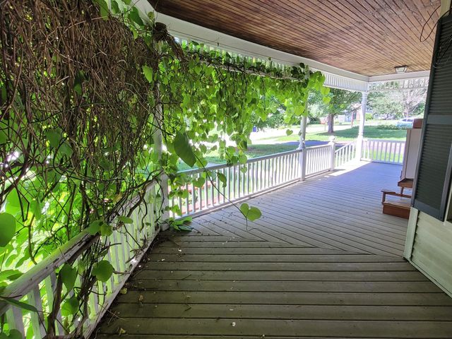 17 Maplewood Avenue, Milton, VT 05468