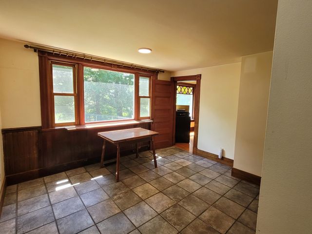 17 Maplewood Avenue, Milton, VT 05468
