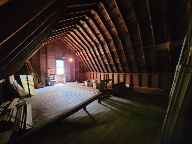 17 Maplewood Avenue, Milton, VT 05468