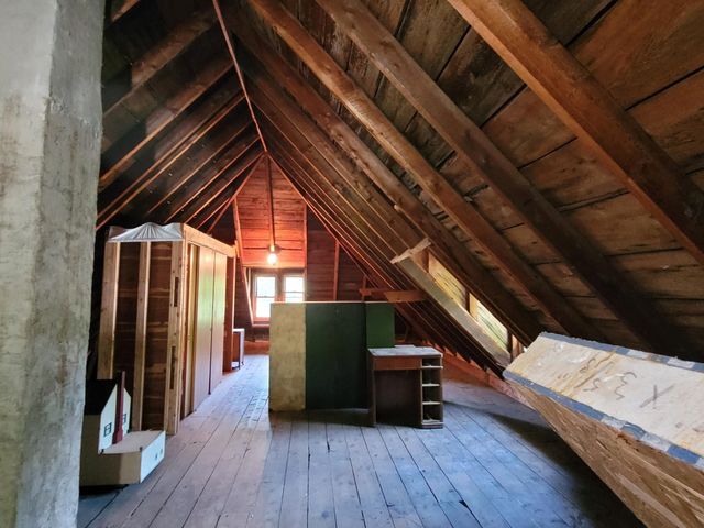 17 Maplewood Avenue, Milton, VT 05468