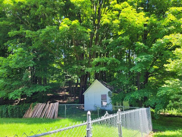17 Maplewood Avenue, Milton, VT 05468