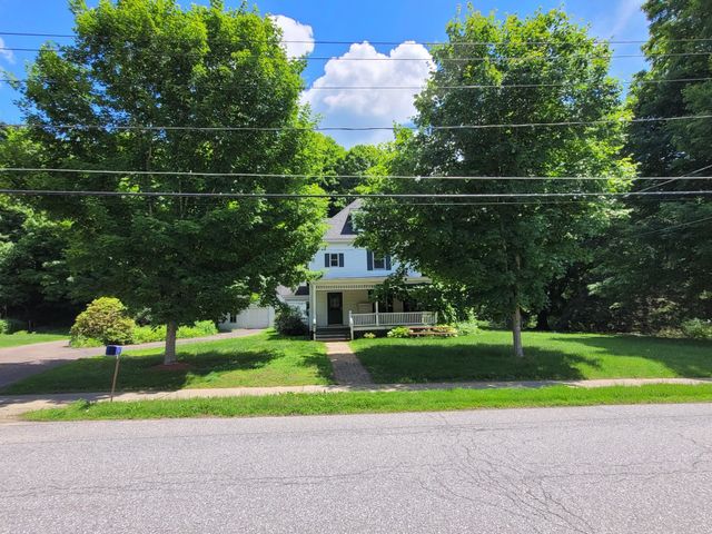 17 Maplewood Avenue, Milton, VT 05468
